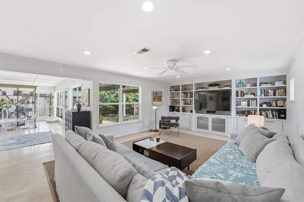 1006 Prince Street Houston, TX 77008