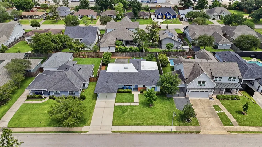 1006 Prince Street Houston, TX 77008
