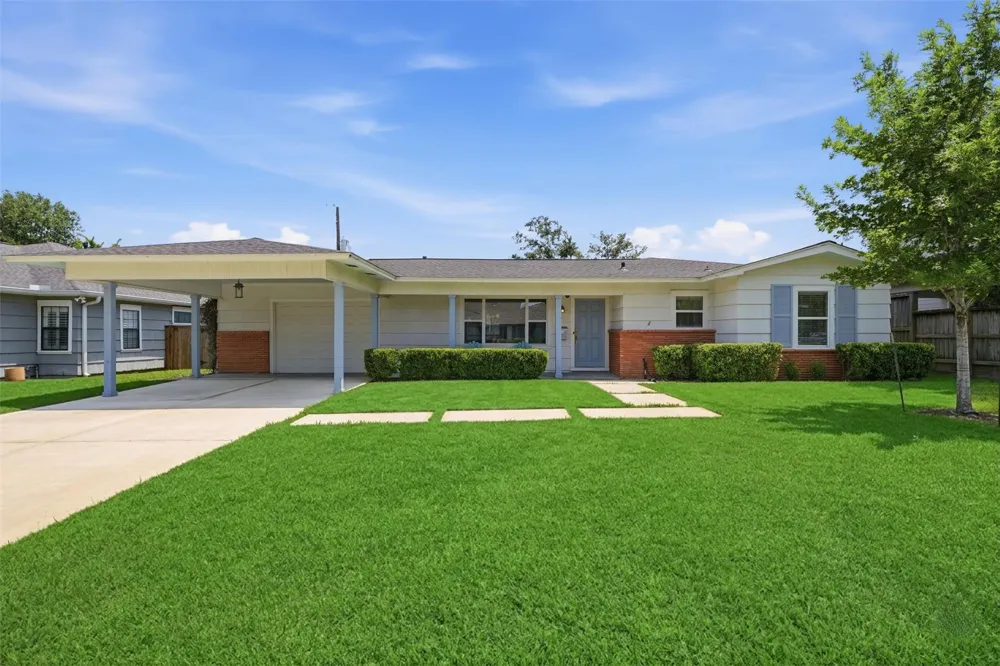 1006 Prince Street Houston, TX 77008