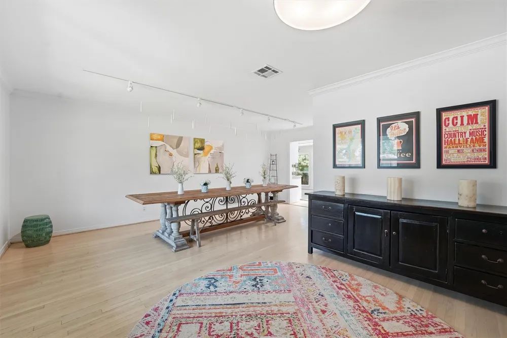 1006 Prince Street Houston, TX 77008