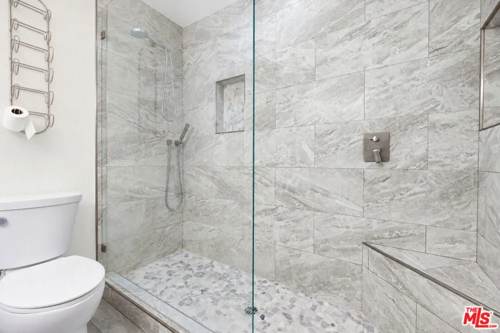7137 Shoup Avenue #36 West Hills, CA 91307
