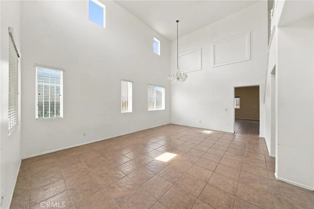 14550 Rosemary Drive Victorville, CA 92394