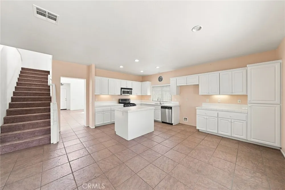 14550 Rosemary Drive Victorville, CA 92394