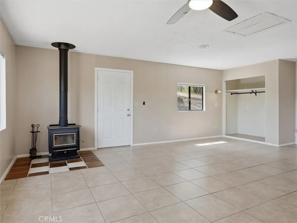 42025 Road 415 Coarsegold, CA 93614