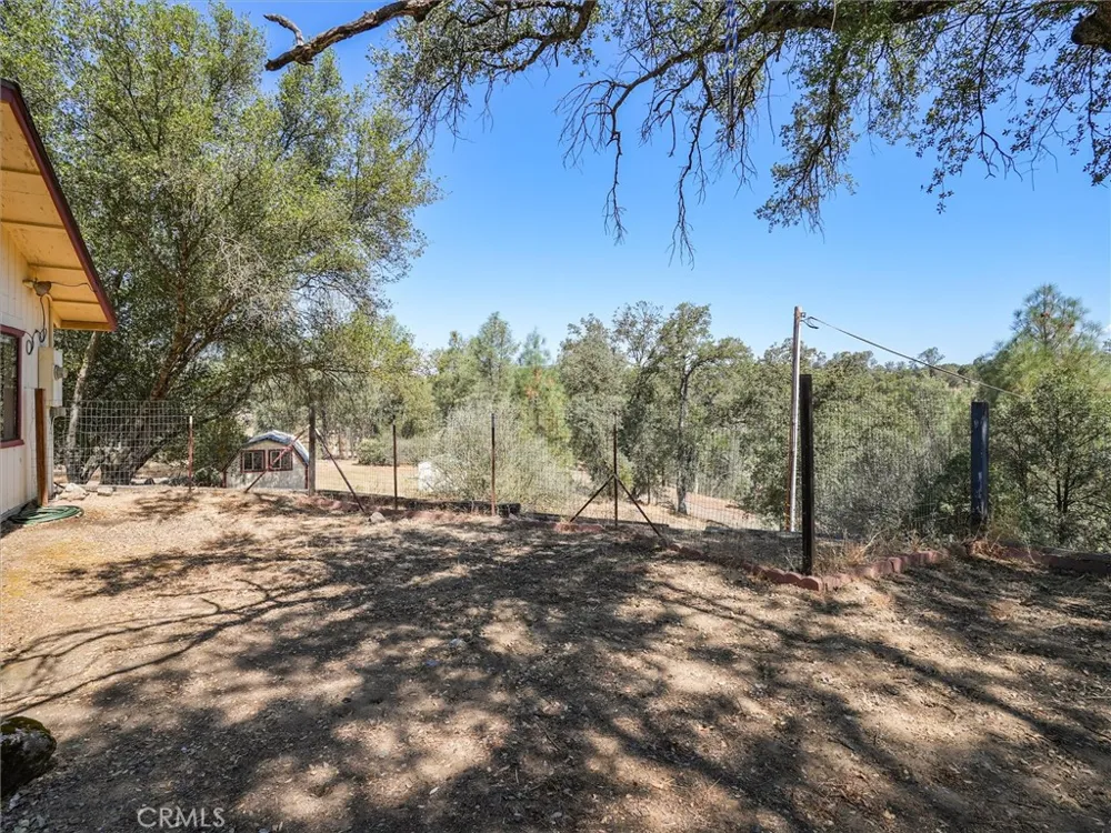 42025 Road 415 Coarsegold, CA 93614