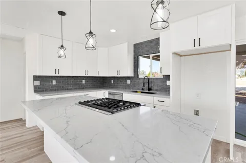 18282 Manzanita