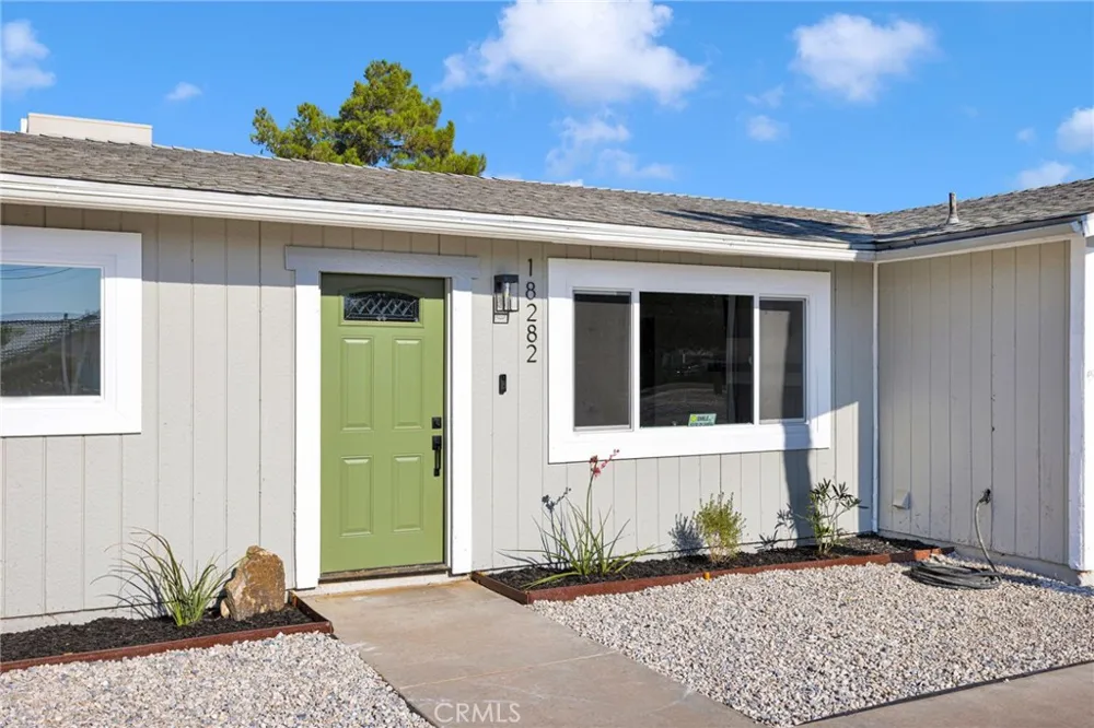 18282 Manzanita Hesperia, CA 92345