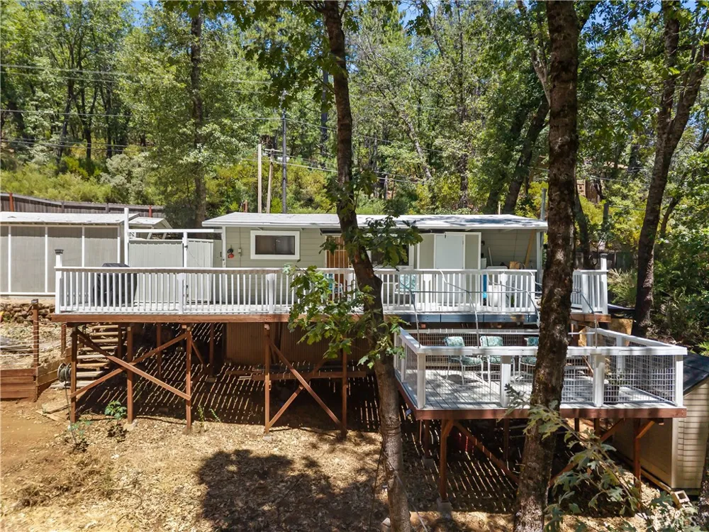 11755 Loch Lomond Road Loch Lomond, CA 95461