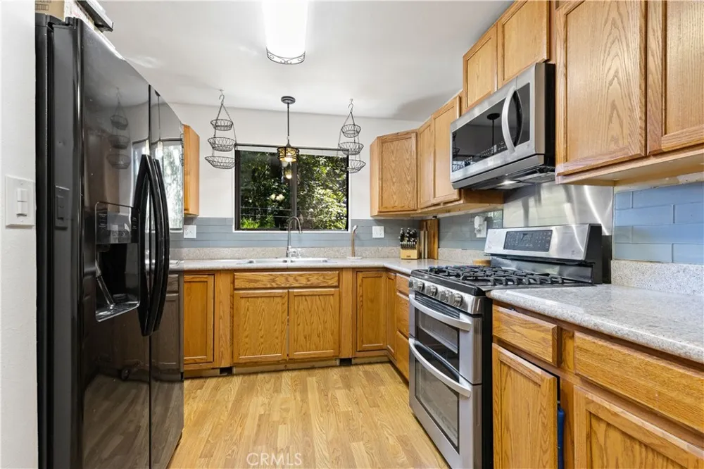 11755 Loch Lomond Road Loch Lomond, CA 95461