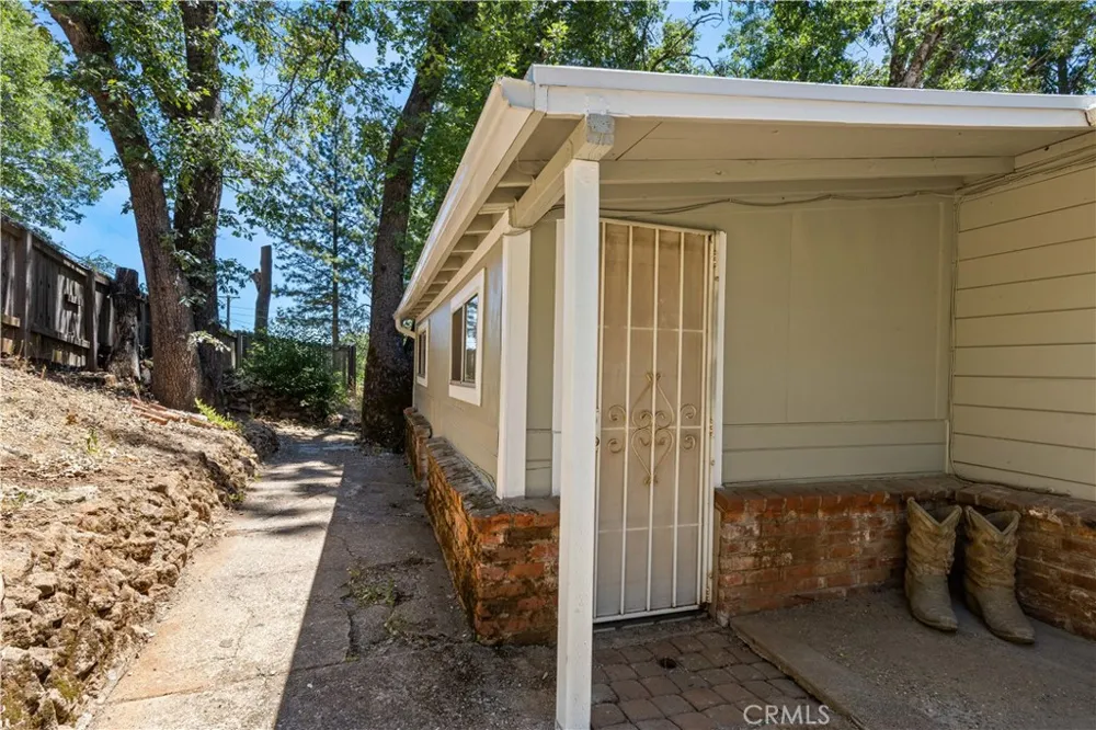 11755 Loch Lomond Road Loch Lomond, CA 95461