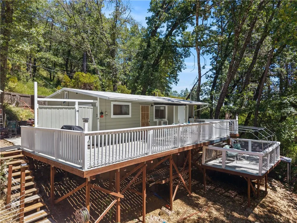 11755 Loch Lomond Road Loch Lomond, CA 95461