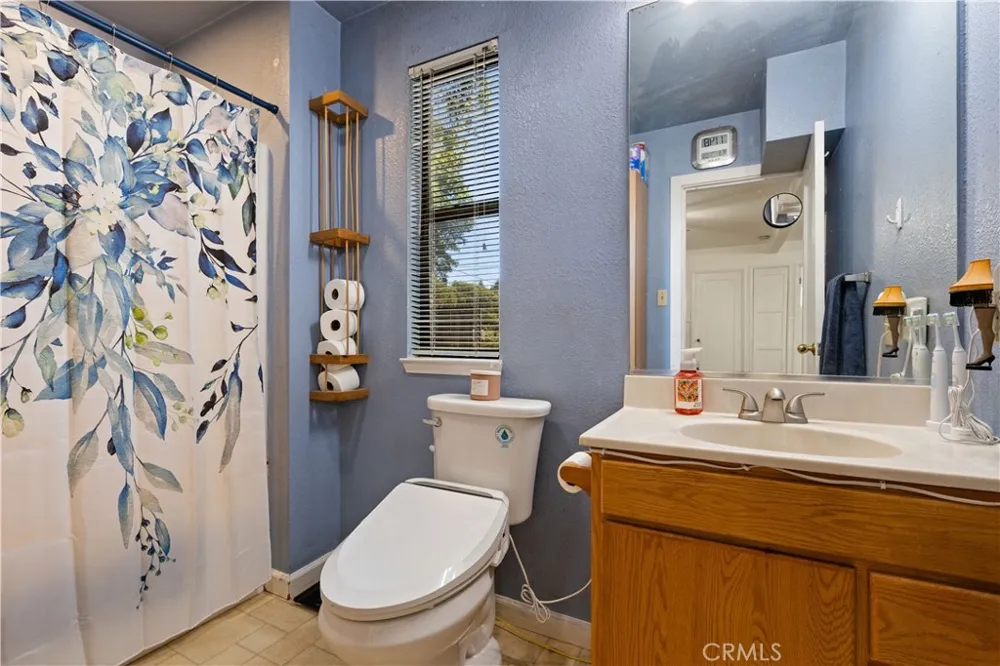 11755 Loch Lomond Road Loch Lomond, CA 95461