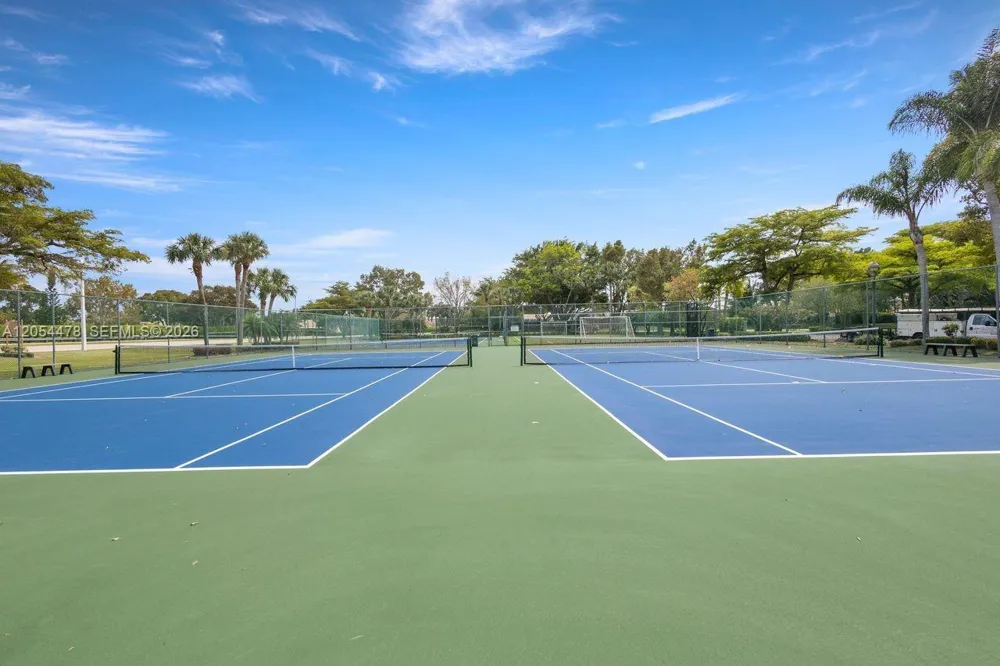 18551 Woodstream Dr Boca Raton, FL 33498
