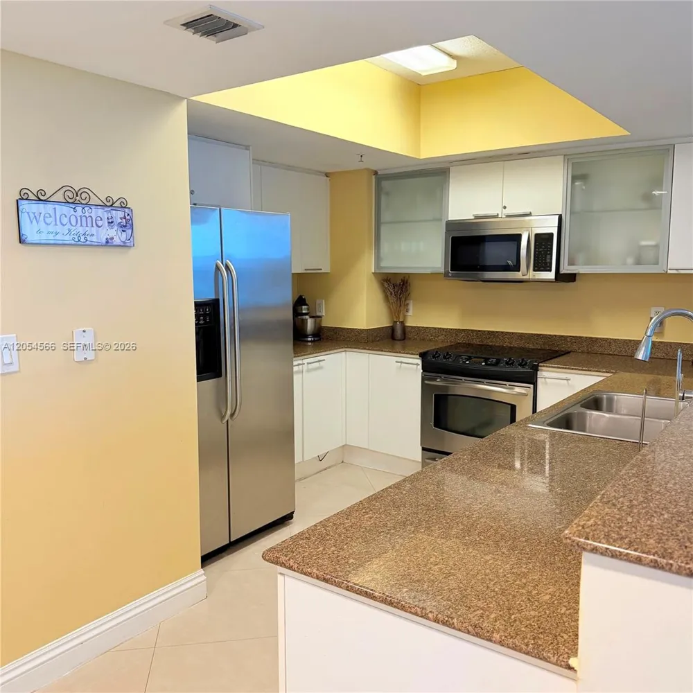 16699 Collins Ave #1410 Sunny Isles Beach, FL 33160