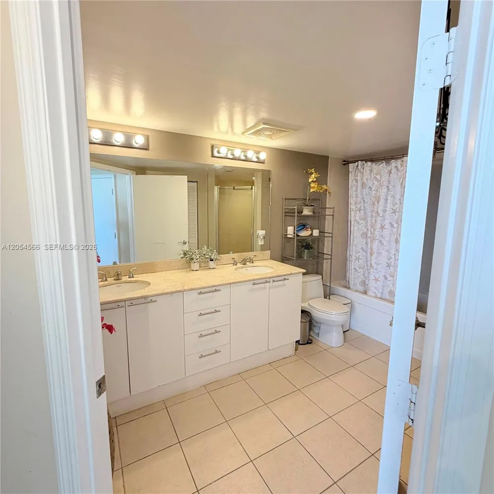 16699 Collins Ave #1410 Sunny Isles Beach, FL 33160