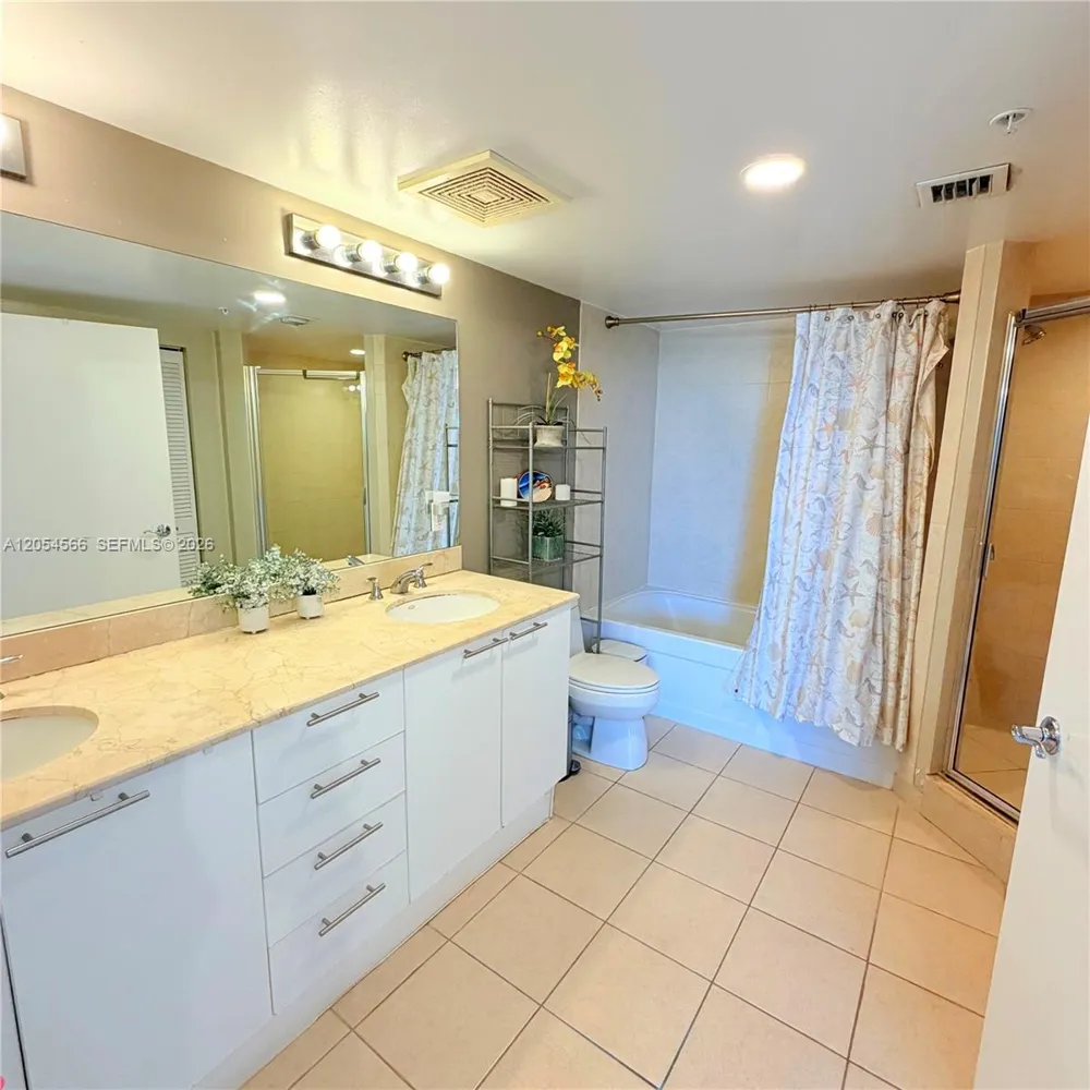 16699 Collins Ave #1410 Sunny Isles Beach, FL 33160