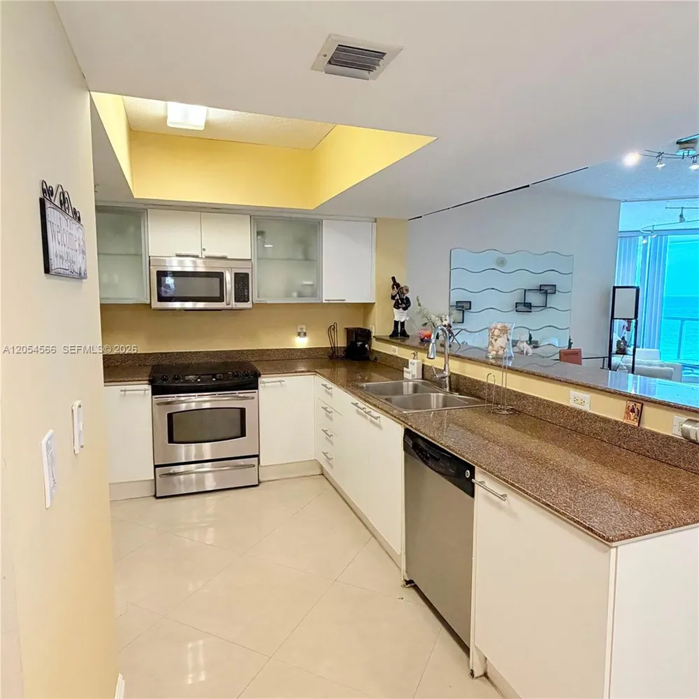 16699 Collins Ave #1410 Sunny Isles Beach, FL 33160