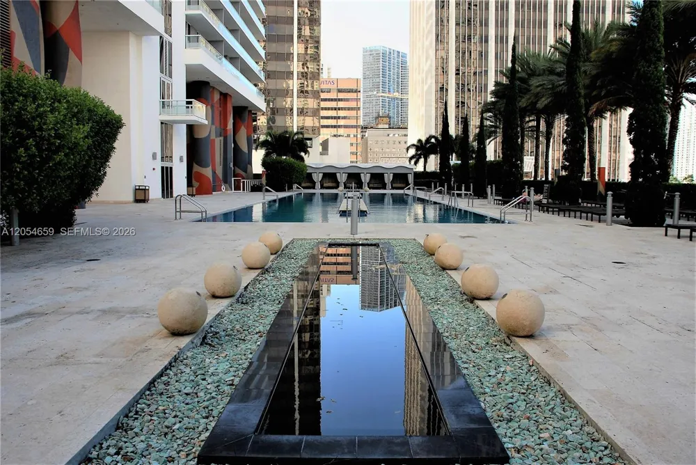 50 Biscayne Blvd #3109 Miami, FL 33132