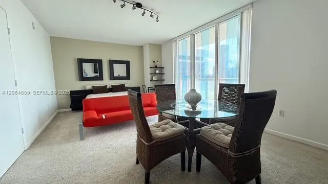 50 Biscayne Blvd #3109 Miami, FL 33132