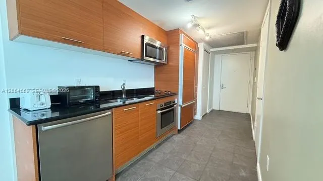50 Biscayne Blvd #3109 Miami, FL 33132
