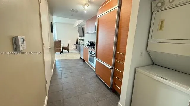 50 Biscayne Blvd #3109 Miami, FL 33132