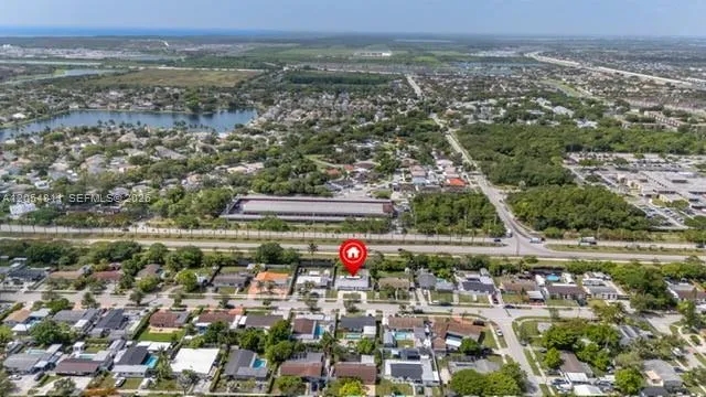 10040 SW 215th St Cutler Bay, FL 33189