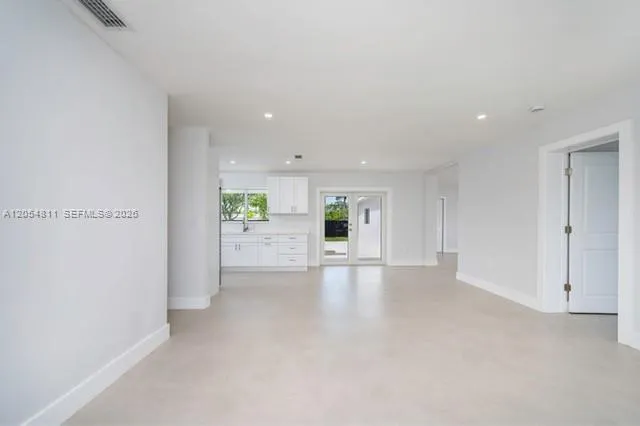 10040 SW 215th St Cutler Bay, FL 33189