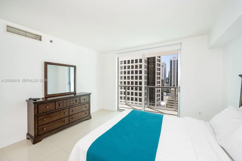 55 SE 6 STREET #2210 Miami, FL 33131