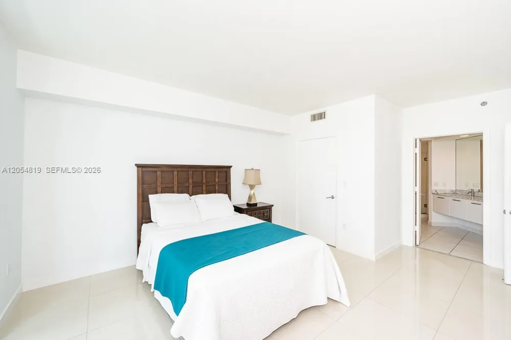 55 SE 6 STREET #2210 Miami, FL 33131