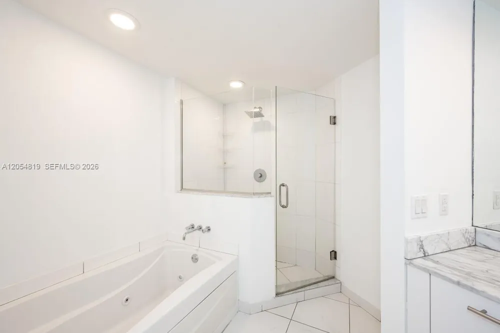 55 SE 6 STREET #2210 Miami, FL 33131