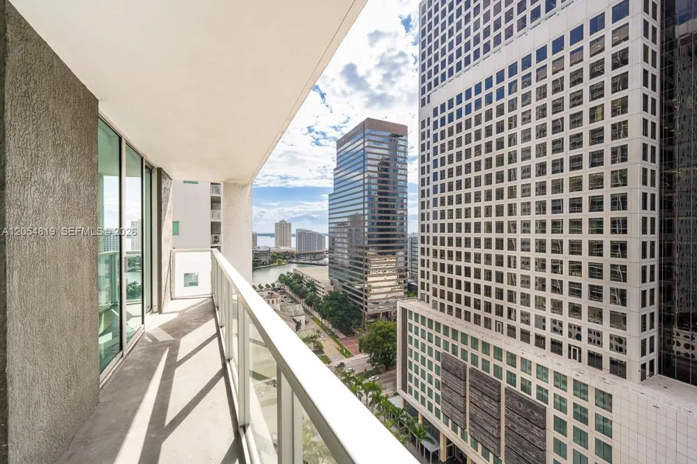 55 SE 6 STREET #2210 Miami, FL 33131