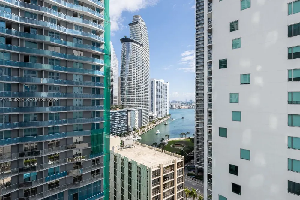 55 SE 6 STREET #2210 Miami, FL 33131