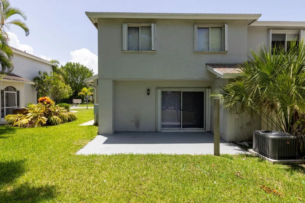 1130 SW 44th Avenue Deerfield Beach, FL 33442