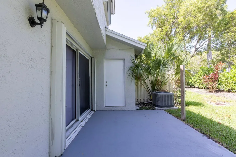 1130 SW 44th Avenue Deerfield Beach, FL 33442