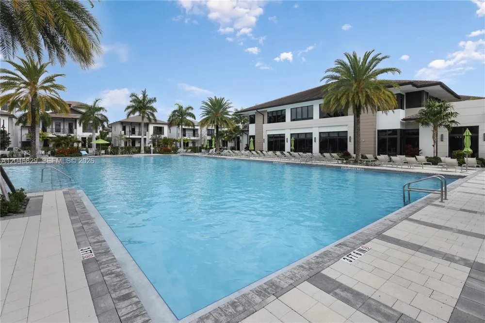4636 NW 84th Ave #22 Doral, FL 33166