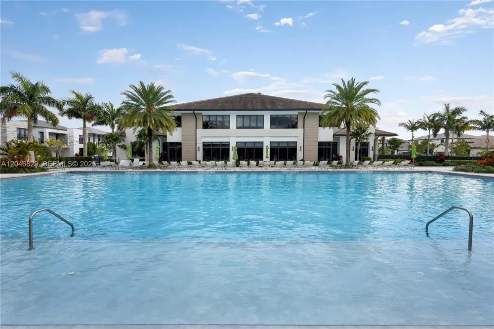 4636 NW 84th Ave #22 Doral, FL 33166