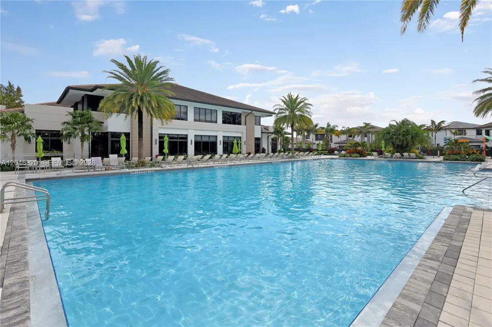 4636 NW 84th Ave #22 Doral, FL 33166