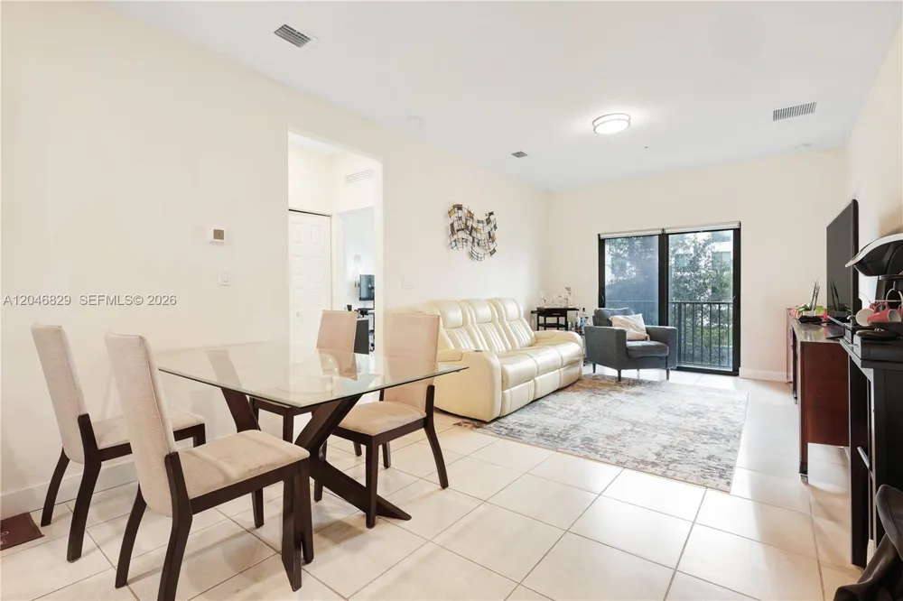 4636 NW 84th Ave #22 Doral, FL 33166