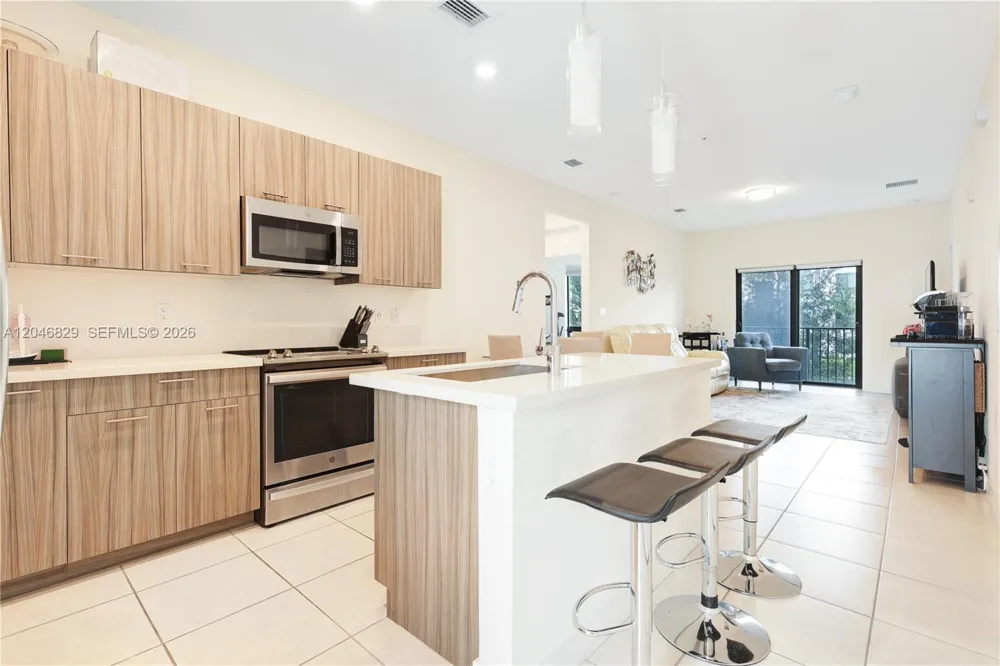 4636 NW 84th Ave #22 Doral, FL 33166