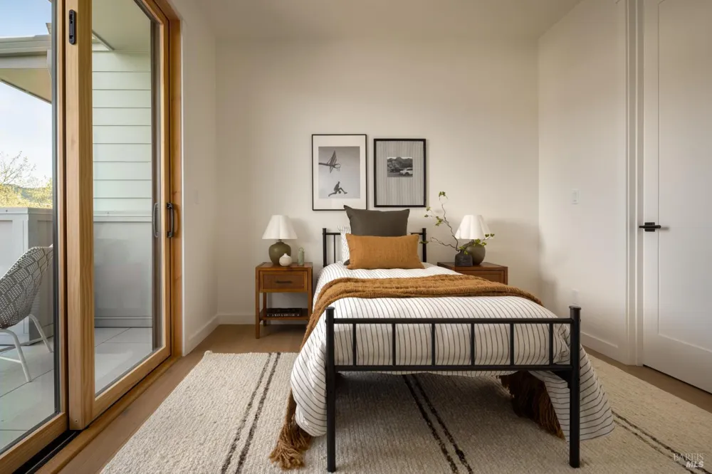 709 C STREET ##2 San Rafael, CA 94901