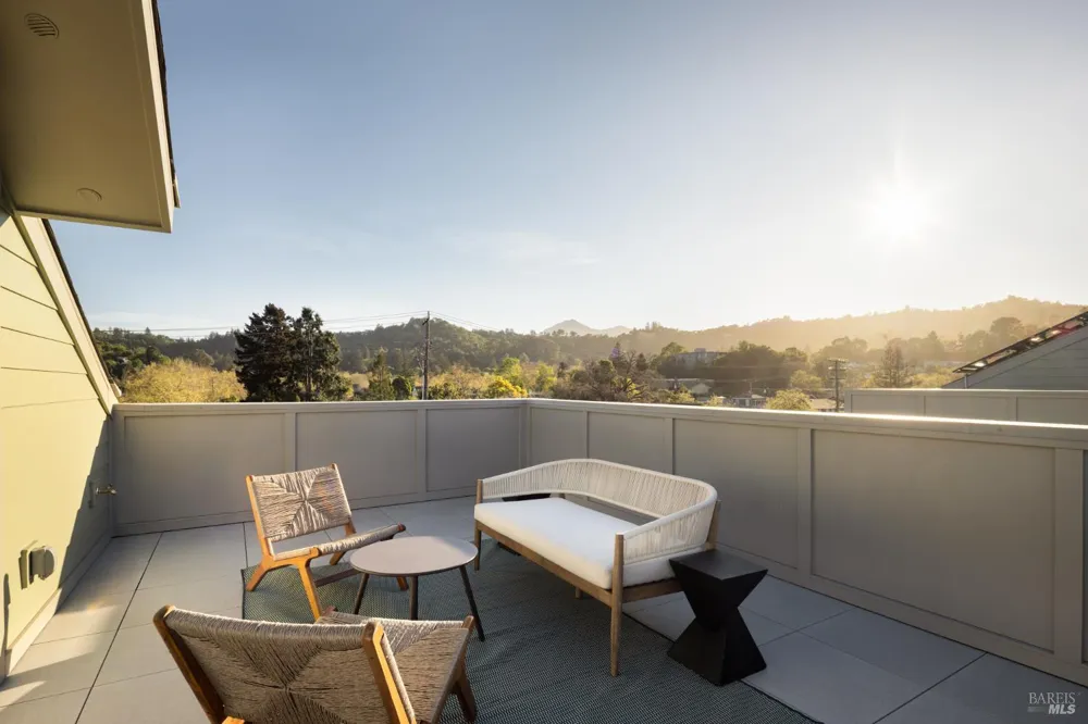 709 C STREET ##2 San Rafael, CA 94901