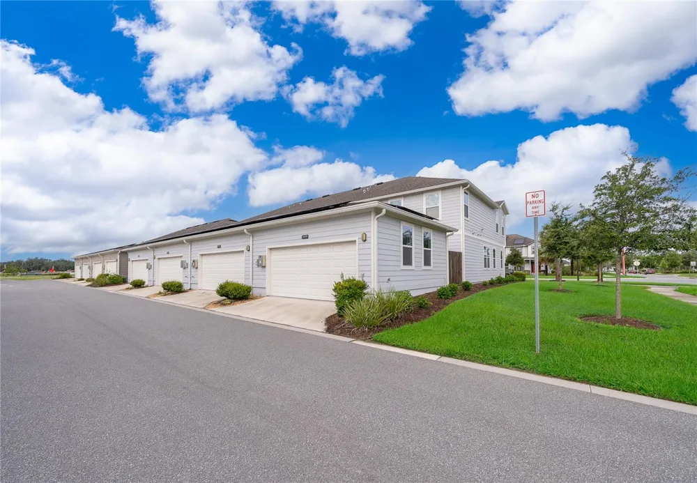 2929 VOYAGER AVENUE St Cloud, FL 34771