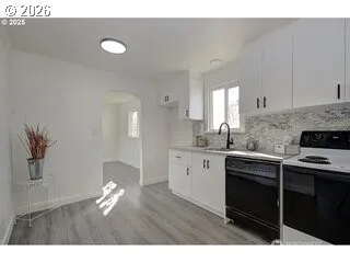105 redpath Street Kelso, WA 98675