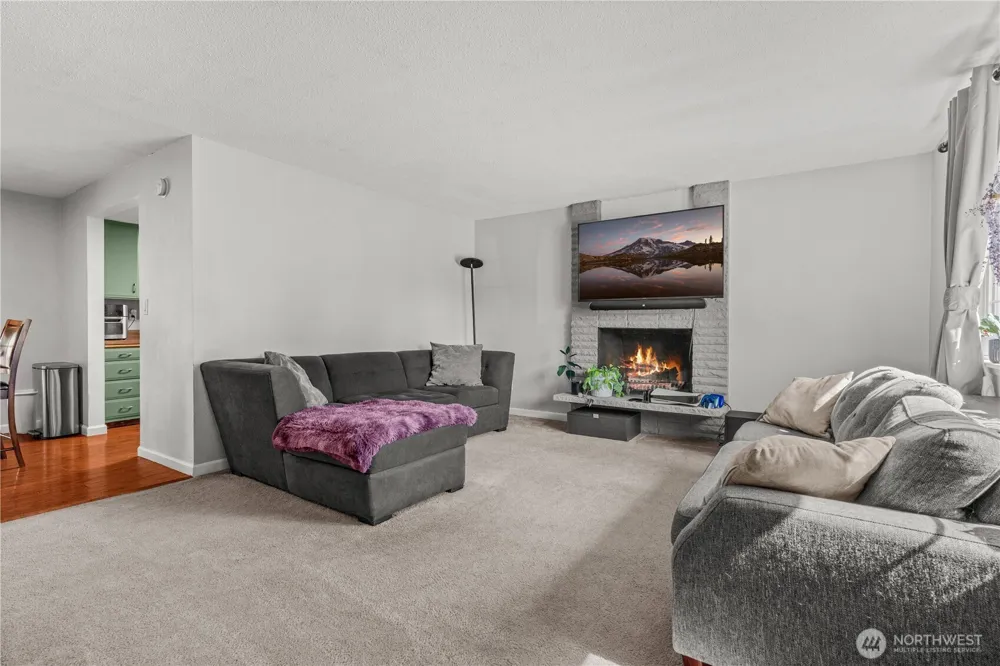 19320 Crescent Drive E Spanaway, WA 98387