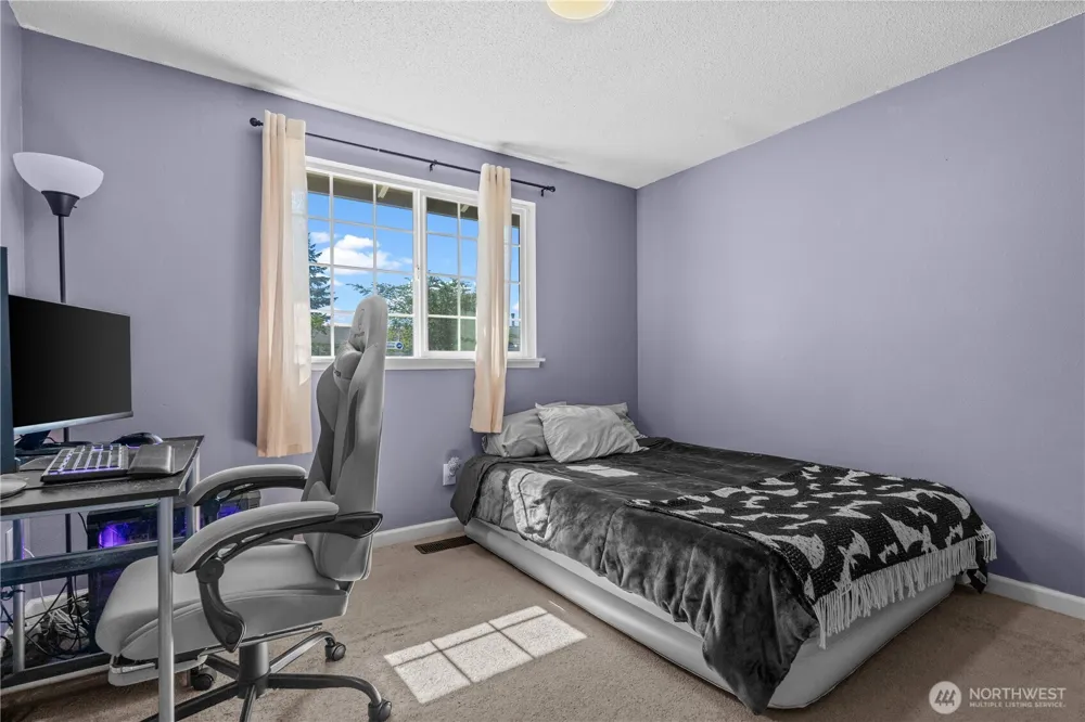 19320 Crescent Drive E Spanaway, WA 98387