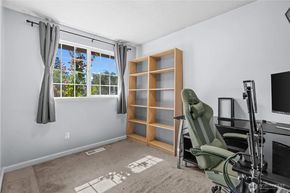 19320 Crescent Drive E Spanaway, WA 98387