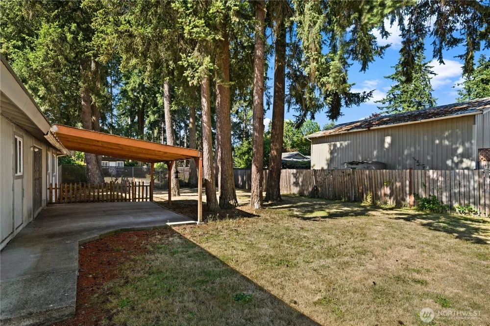 19320 Crescent Drive E Spanaway, WA 98387