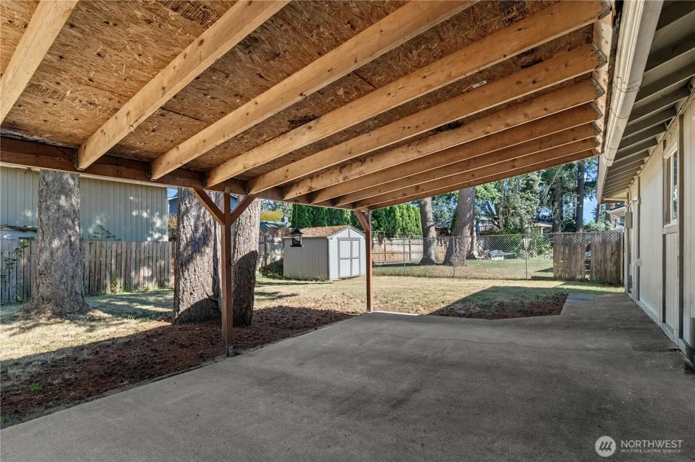 19320 Crescent Drive E Spanaway, WA 98387