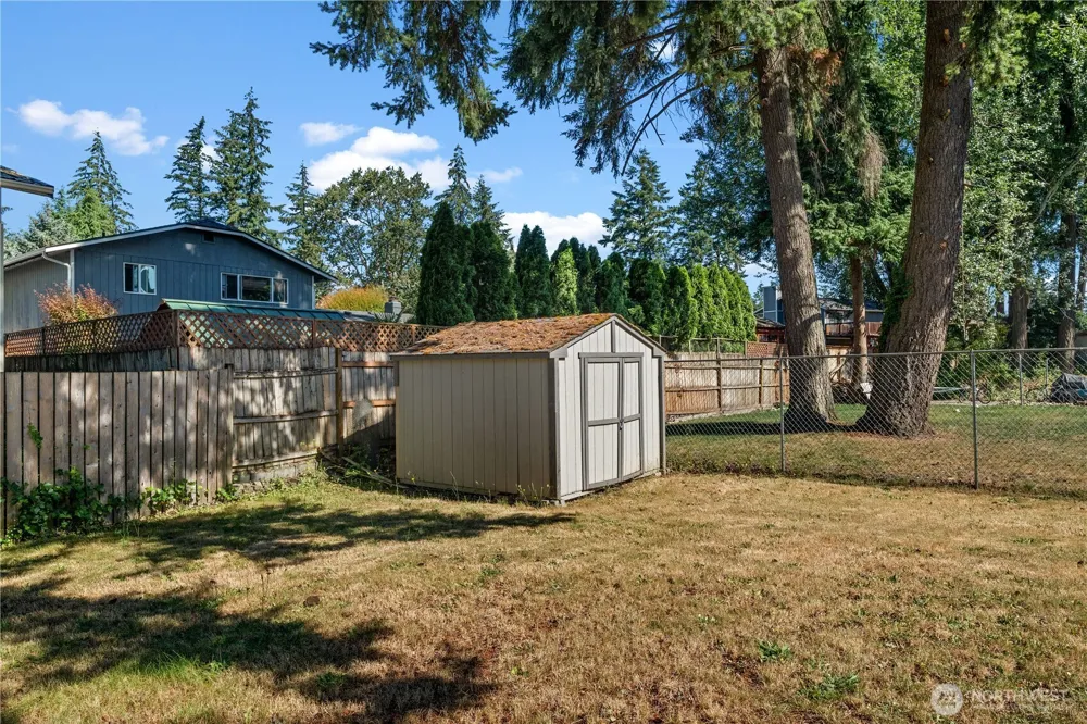 19320 Crescent Drive E Spanaway, WA 98387