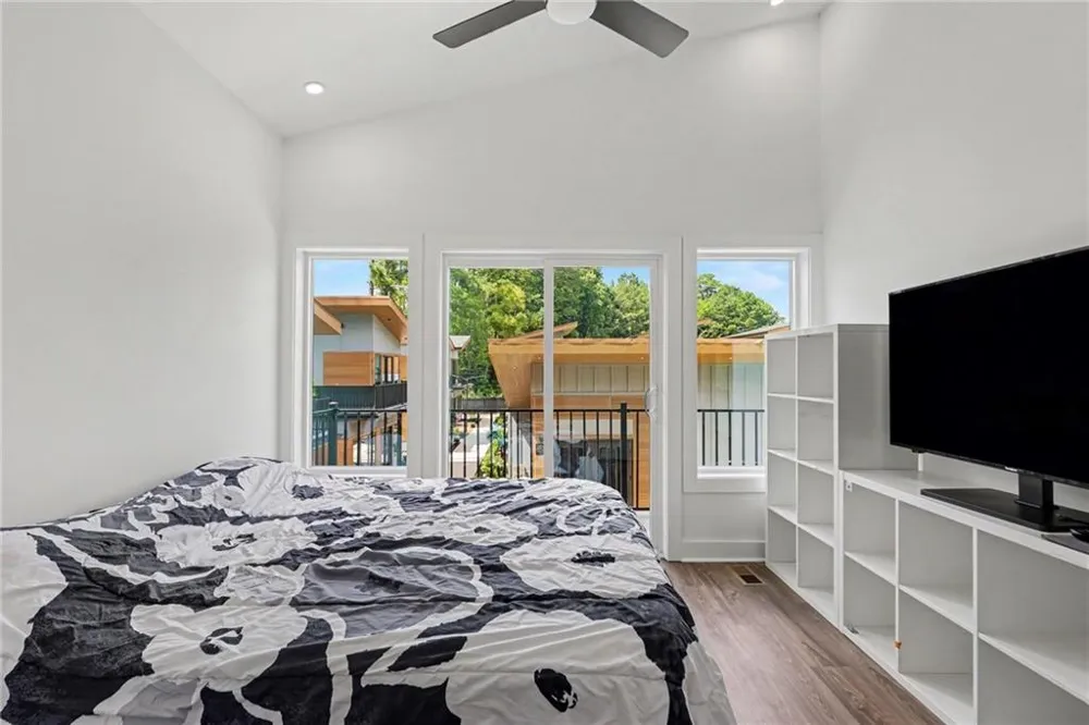 6305 Shannon Parkway #110 Union City, GA 30291
